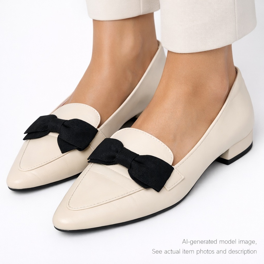 272. Adrienne Vittadini Pauletta Cream Bow Loafers 7.5M